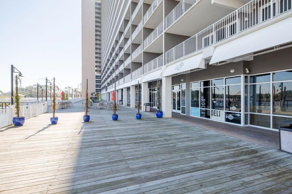 Some Beach Some Where At Laketown Wharf #825 By Nautical Properties Panama City Beach Kültér fotó